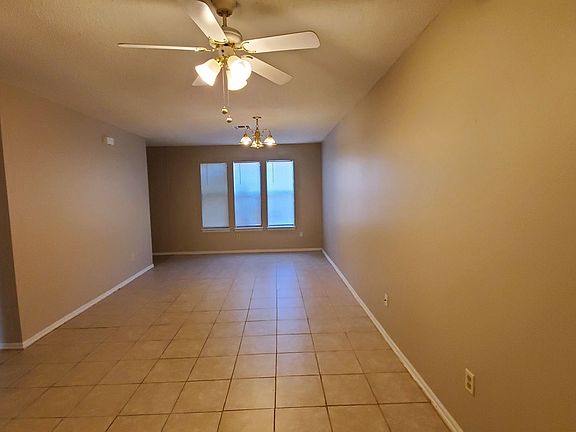 3rd image of 1208 Clearwater Dr