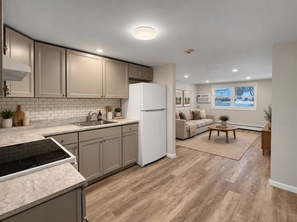 13 Shawnee Rd #2