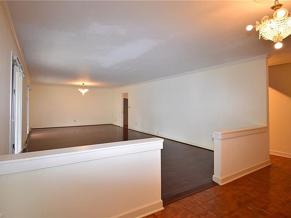 2nd image of 1900 Tiffany Pl