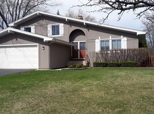 1400 Acorn Ave, Downers Grove, IL 60515