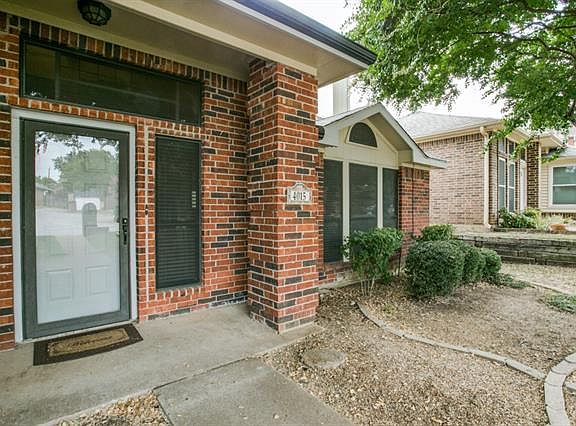 3rd image of 4015 Kingsferry Dr