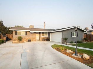 1240 N Beverly St, Porterville, CA 93257