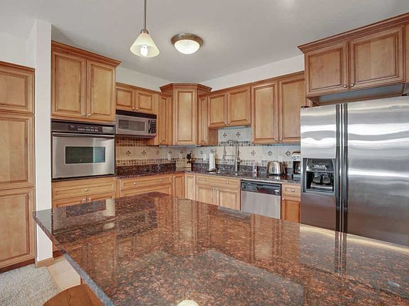 4th image of 500 Greenhaven Dr APT 304