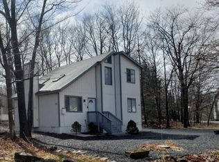 9152 Brandywine Dr, Tobyhanna, PA 18466