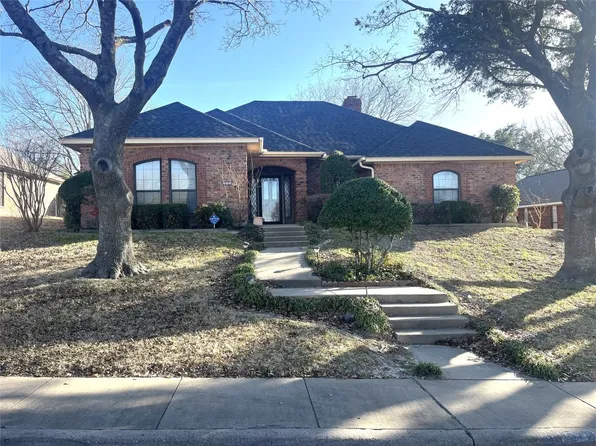 612 Dartbrook Dr, Desoto, TX 75115