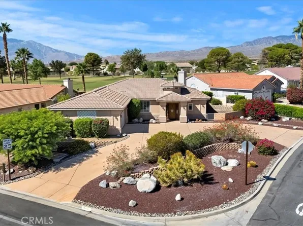9371 Clubhouse Blvd, Desert Hot Springs, CA 92240