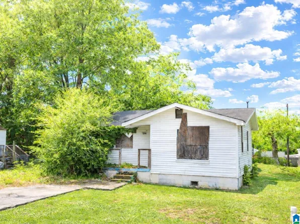 4422 Letson St, Bessemer, AL 35020