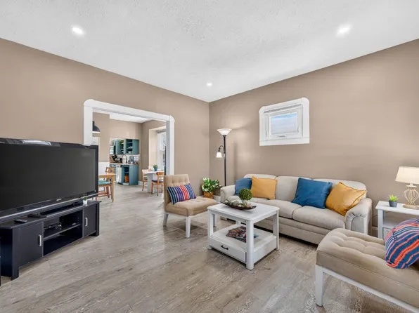 267 Leeds Ave, Indianapolis, IN 46201