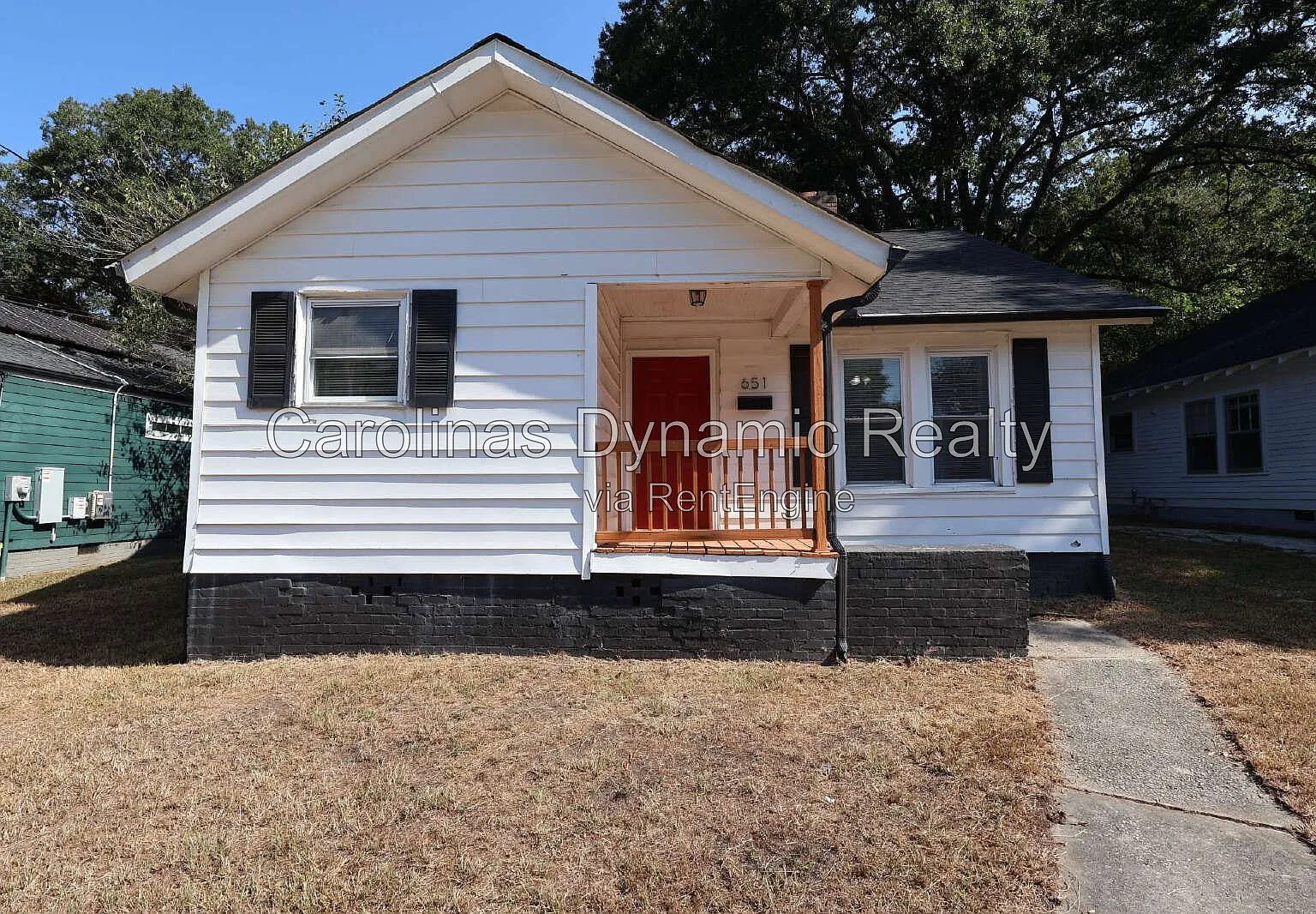 3 bed, 1.0 bath, 1010 sqft, $1,700 — Photo 1