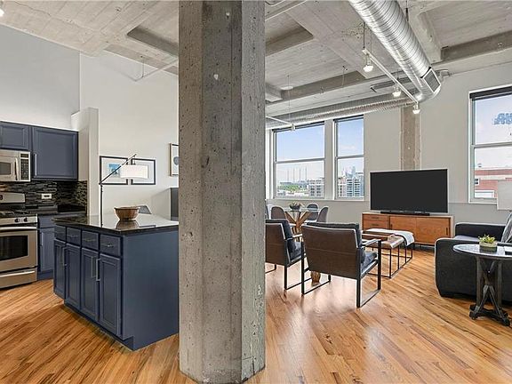 5th image of 2107 Grand 803 Blvd Unit 803