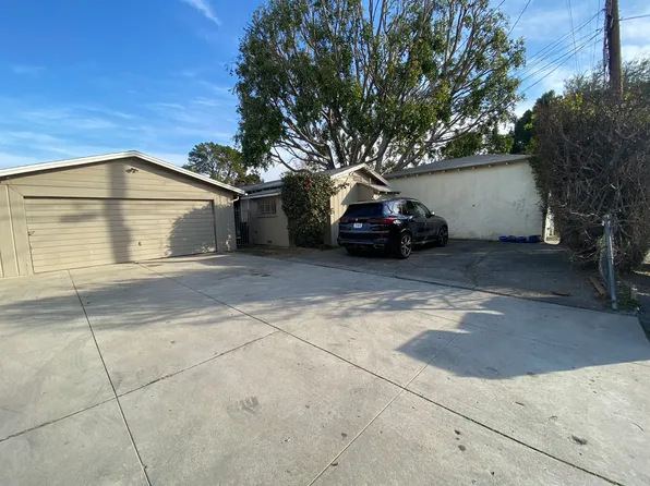 4845 1/2 Agnes Ave, Valley Village, CA 91607