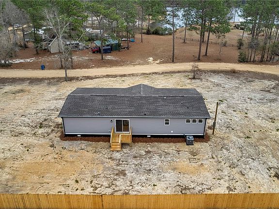 4th image of 764 Gene Bland Rd