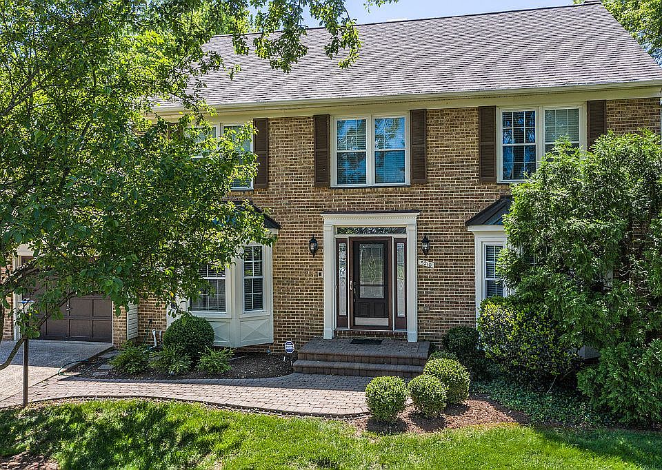 1st image of 5210 Honeysuckle Ct