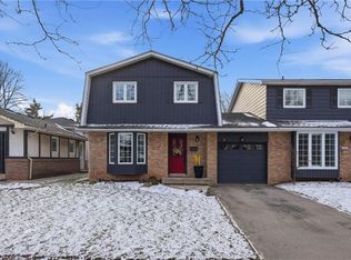 5054 Brady Ave, Burlington, ON L7L 3X6