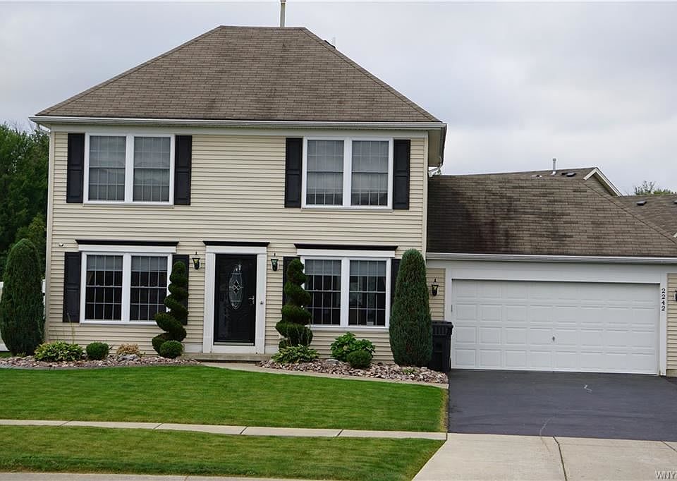 1st image of 2242 Winterberry Dr
