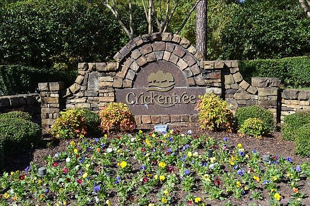 1st image of 109 Stonebrook Dr