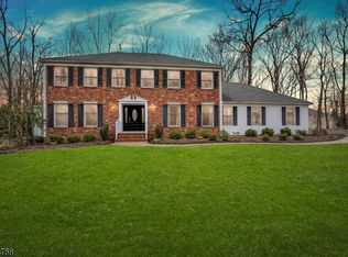 1095 Westbrook Rd, Bridgewater, NJ 08807