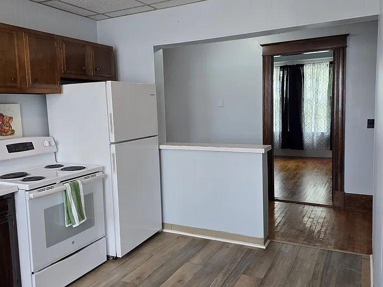 98 Wood St #3 — Photo 28