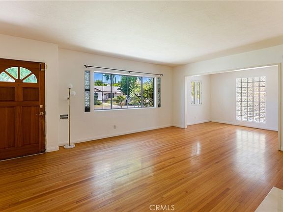 5th image of 4722 Ventura Canyon Ave