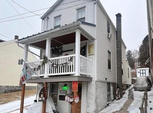 1122 Tioga St, Coal Township, PA 17866