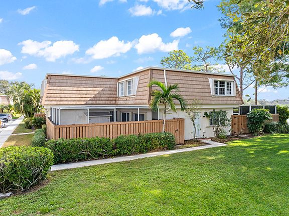 5th image of 4290 Hazel Avenue #C