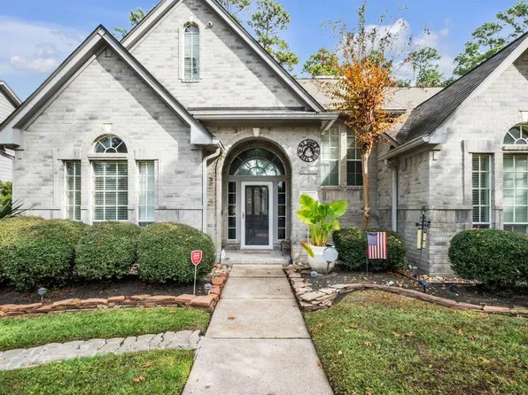 12902 Lake Mist Dr, Cypress, TX 77429
