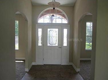 4th image of 10144 Jacaranda Ave