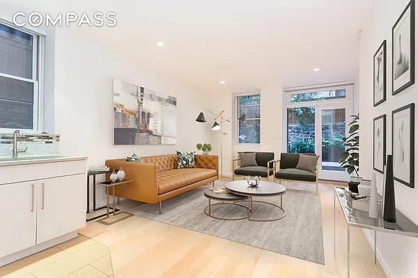 Rented by Compass | media 23