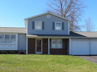 37 Glenside Way, Rochester, NY 14612