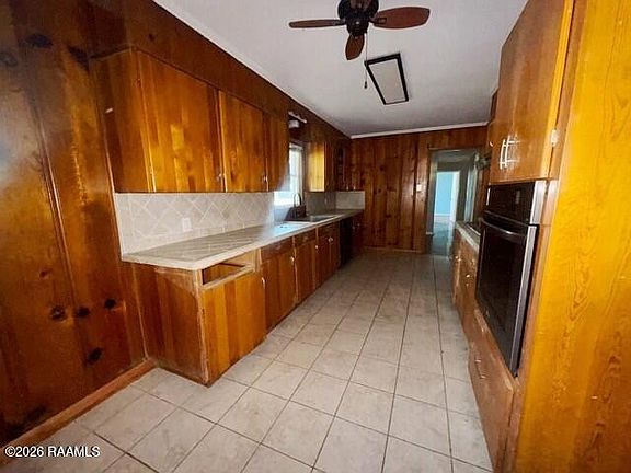 4th image of 508 Lourdes St