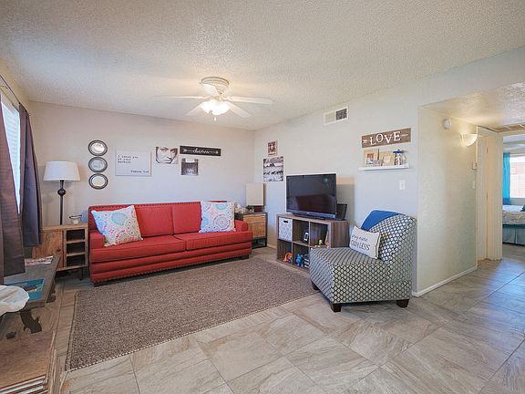 3rd image of 3402 N 32nd St Unit 173