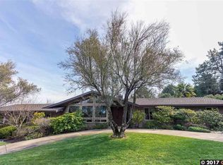 101 Fernwood Dr, Moraga, CA 94556