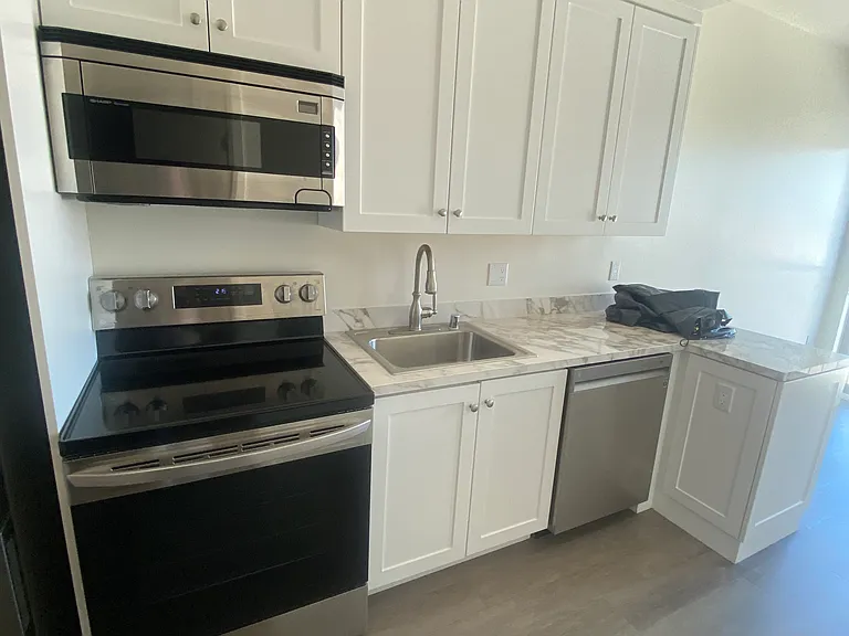 3067 N Park Way #414 — Photo 6