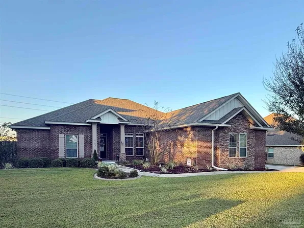 8703 Salt Grass Dr, Pensacola, FL 32526