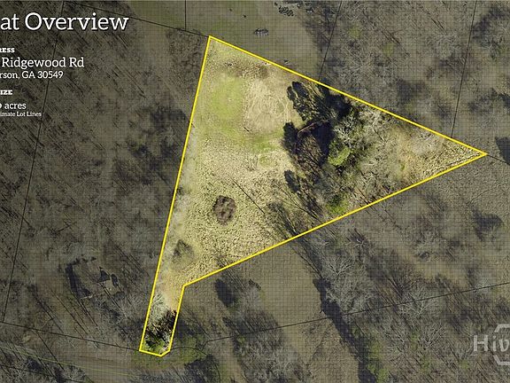 3rd image of 321 Ridgewood Road