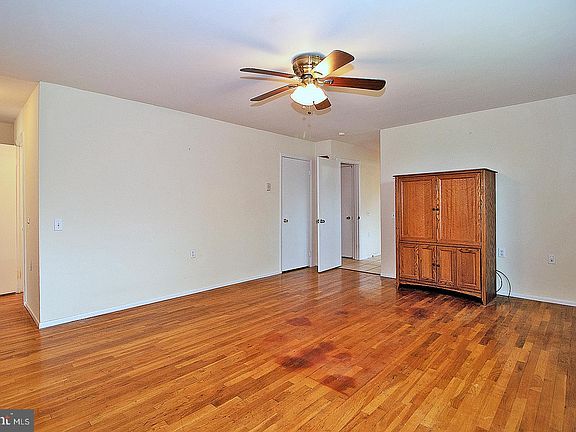 4th image of 419 Highland Dr #A