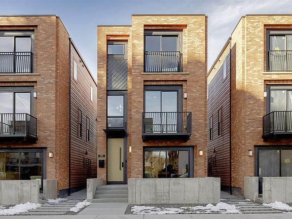3rd image of 1751 N Williams St #1