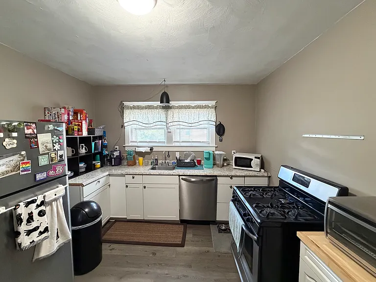 50 Lathrop Ave #2 — Photo 8