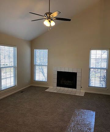 2nd image of 891 Essex Cir