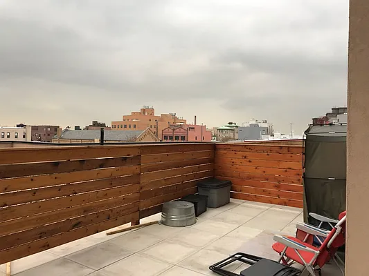 Rented by Warburg | media 29