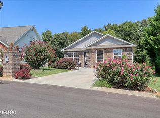 1826 Watauga St, Sevierville, TN 37876