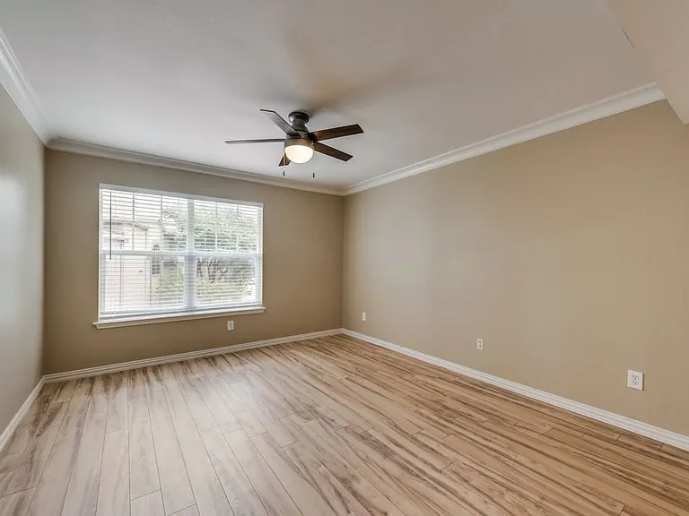 2201 Wolf St #5202 — Photo 11