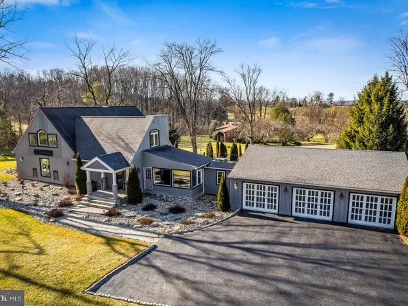 14006 Falls Rd, Cockeysville, MD 21030