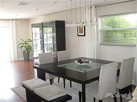 5th image of 9867 Fairway Cove Ln