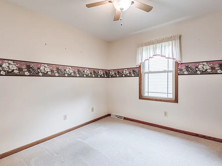893 West St — Photo 24