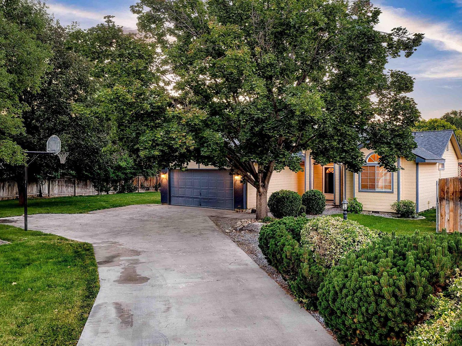 9570 W Preece Ct, Boise, ID 83704 Zillow