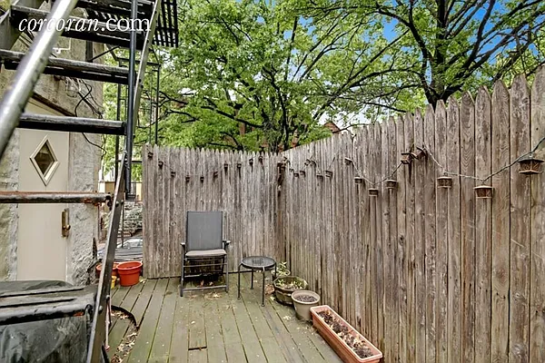 Rented by Corcoran | media 25