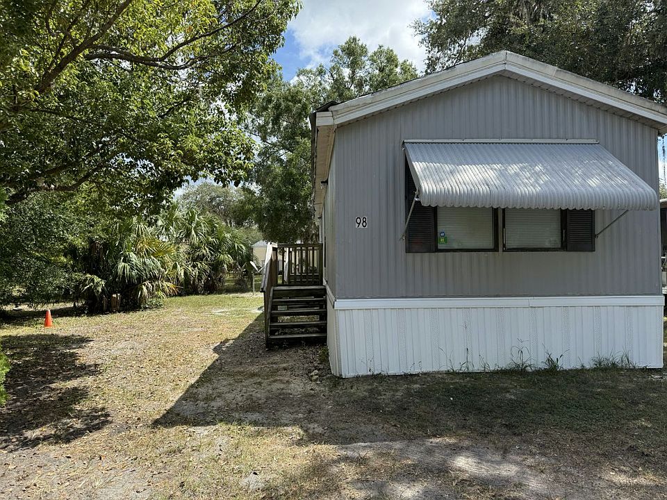1st image of 11240 N Northwood Dr #98