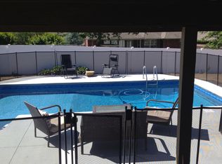 7209 E Jackson St, Broken Arrow, OK 74014