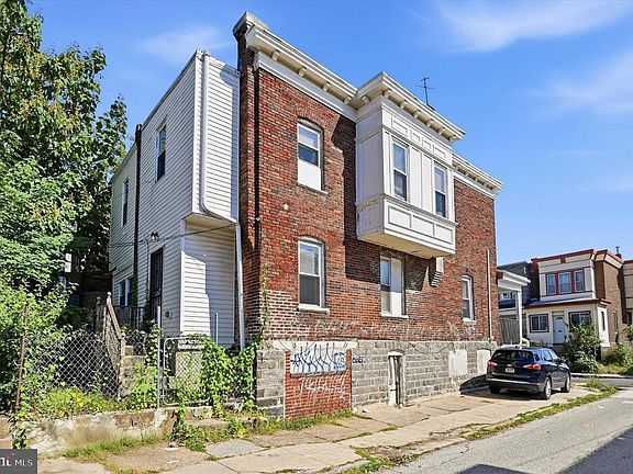 5th image of 5633 Malcolm St